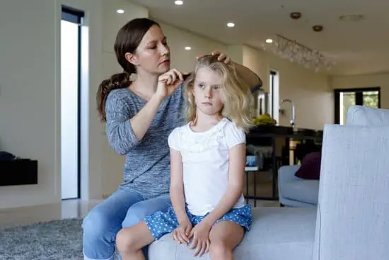 How Do Head Lice Affect Adults?