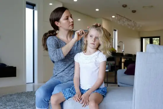 How Soon Does Head Lice Show Up?