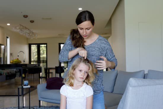 Are Head Lice Asexual?